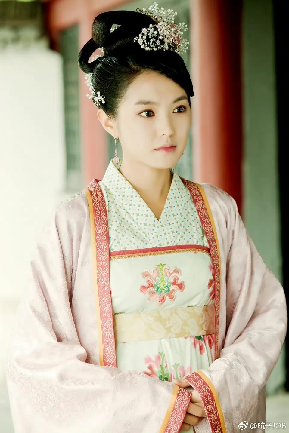 申珉熙最漂亮的照片,申珉熙最新美照