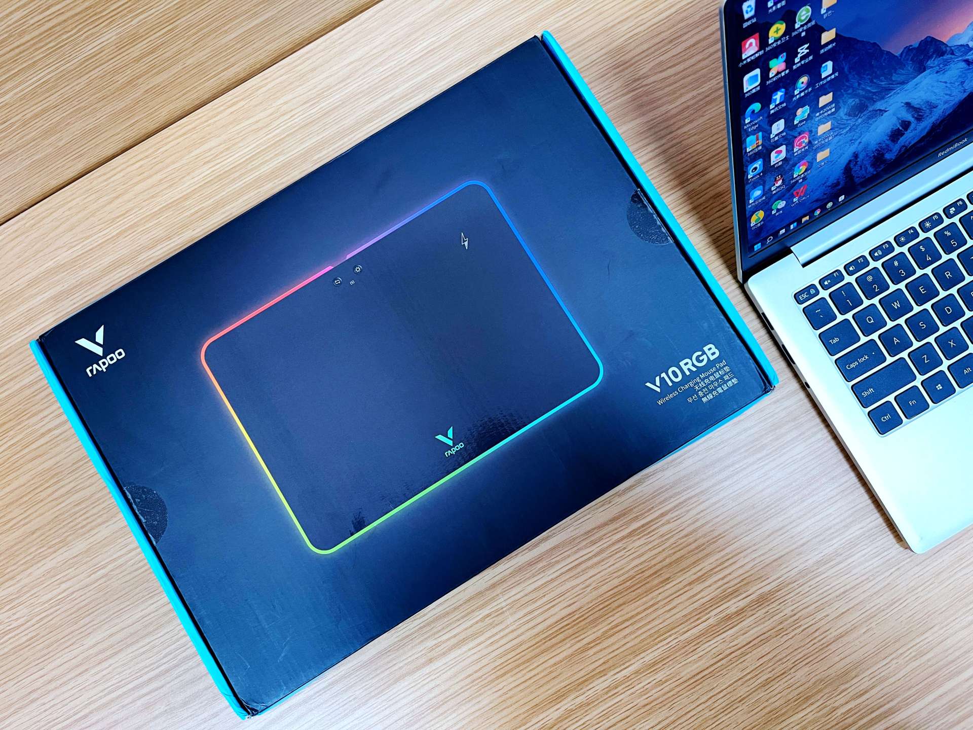 雷柏v1游戏鼠标好用吗,雷柏v10s鼠标垫