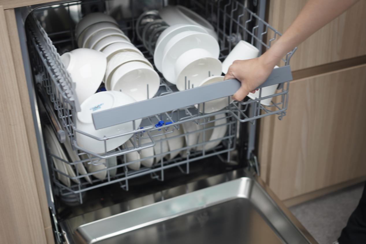 还在为买哪款洗碗机发愁吗,2022年爆款洗碗机