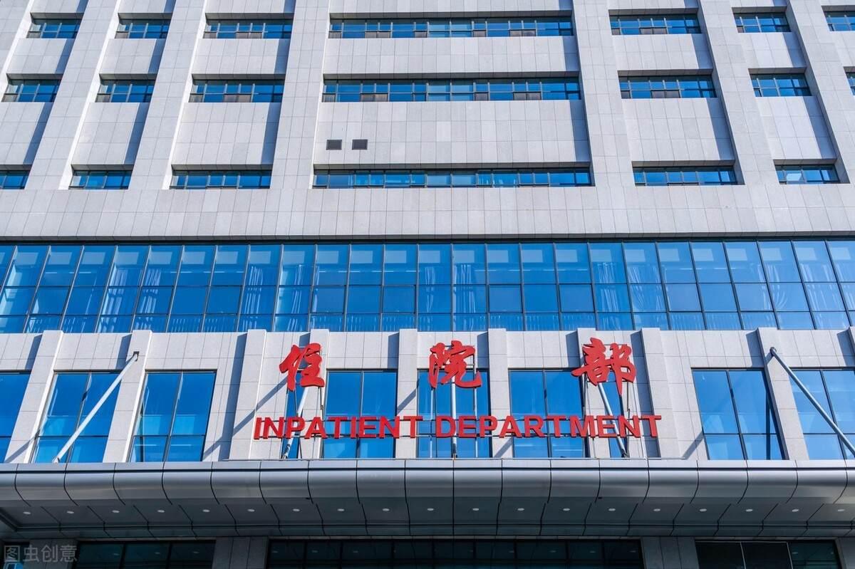 男子车祸昏迷不醒妻子怀孕,湖南一男子因车祸脑出血