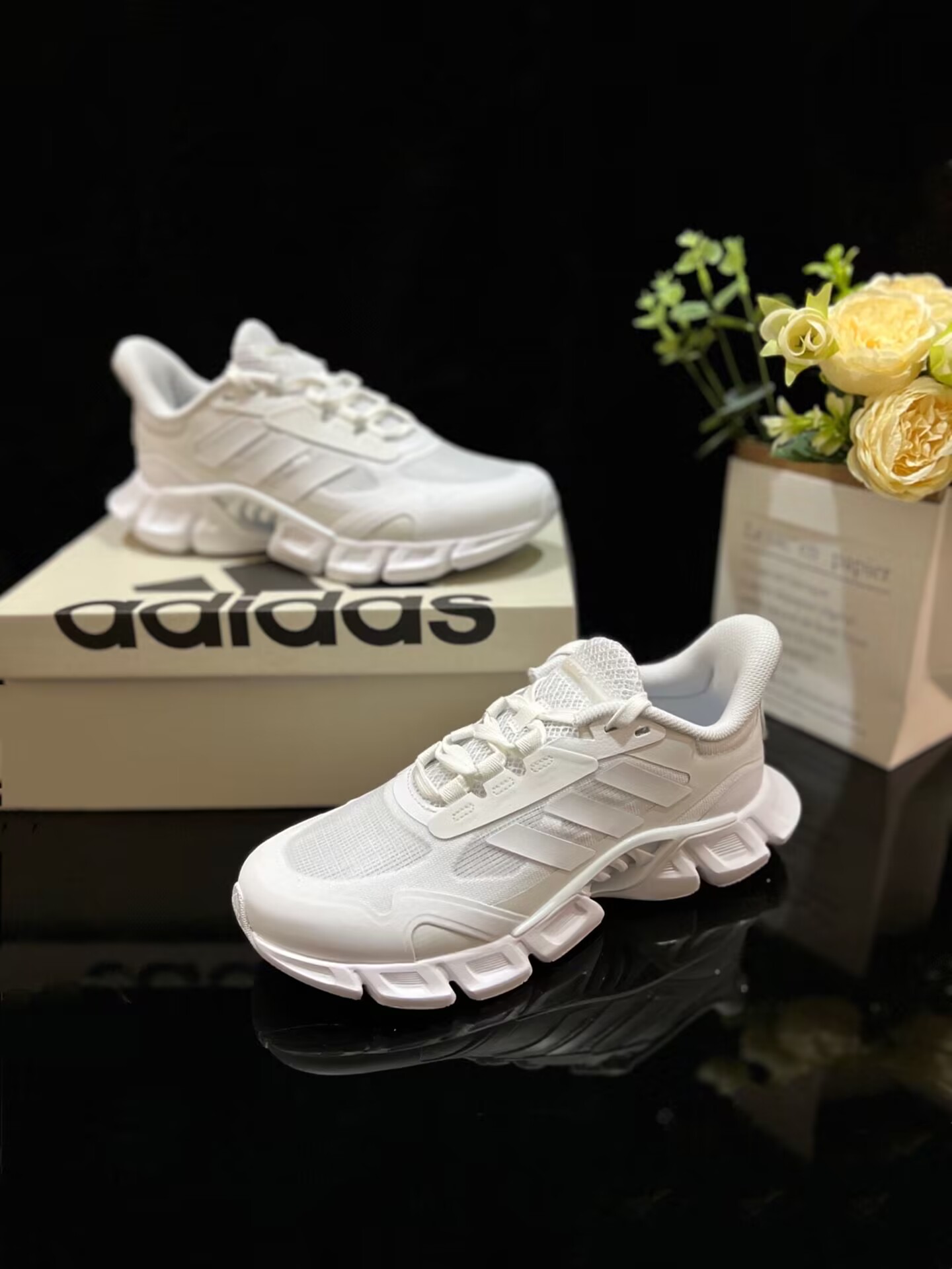 阿迪climacool清风鞋,adidasclimacool清风慢跑