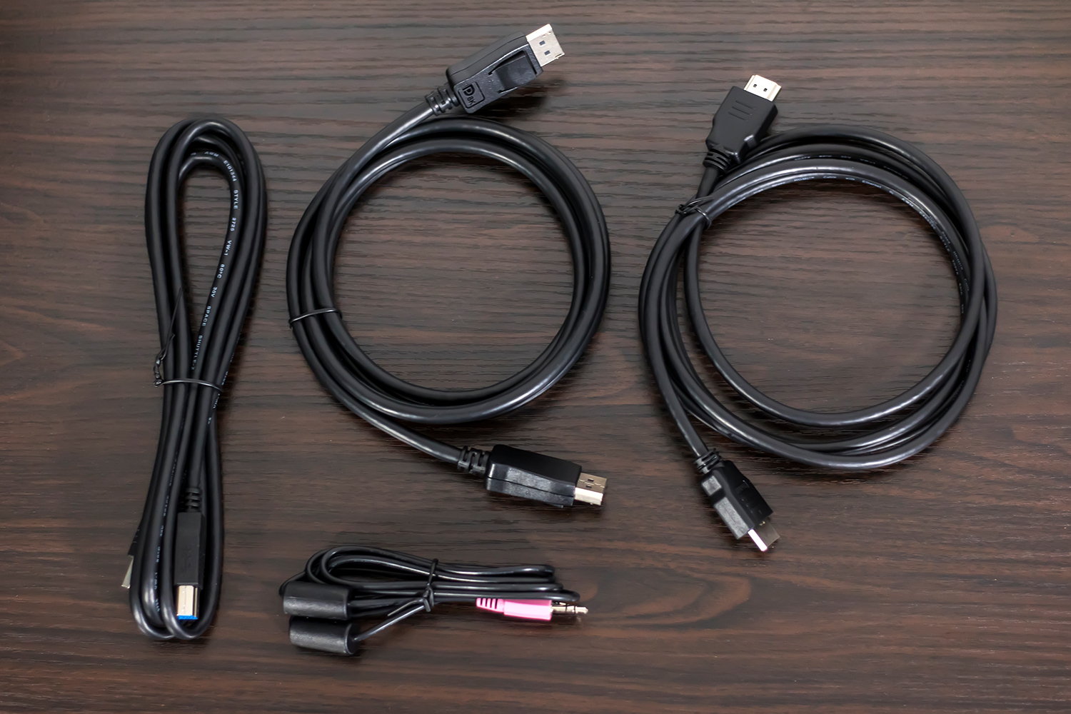 aoc显示器ag274qs吃鸡测试,agonag274uxp显示器测评