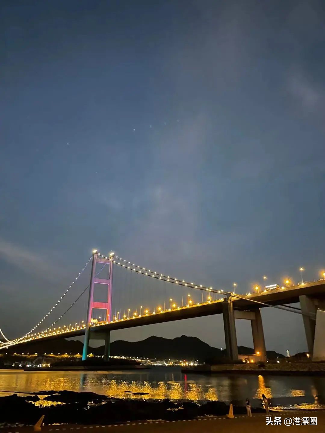 踏遍万水千山饱览各种景观,踏遍美丽的地方