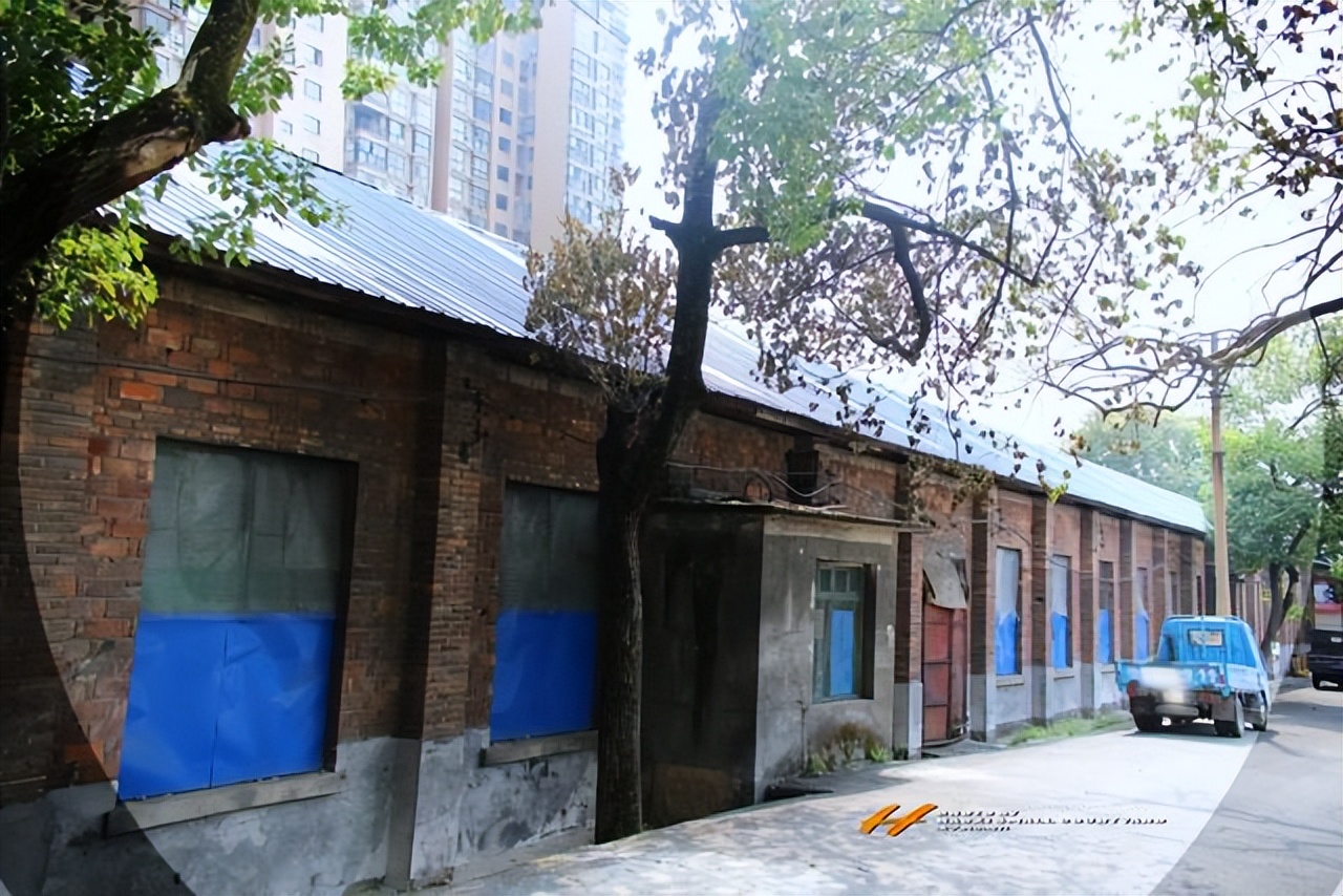 秋日出行，无意中遇见这家历史悠久的国营老工厂——邵阳电池厂