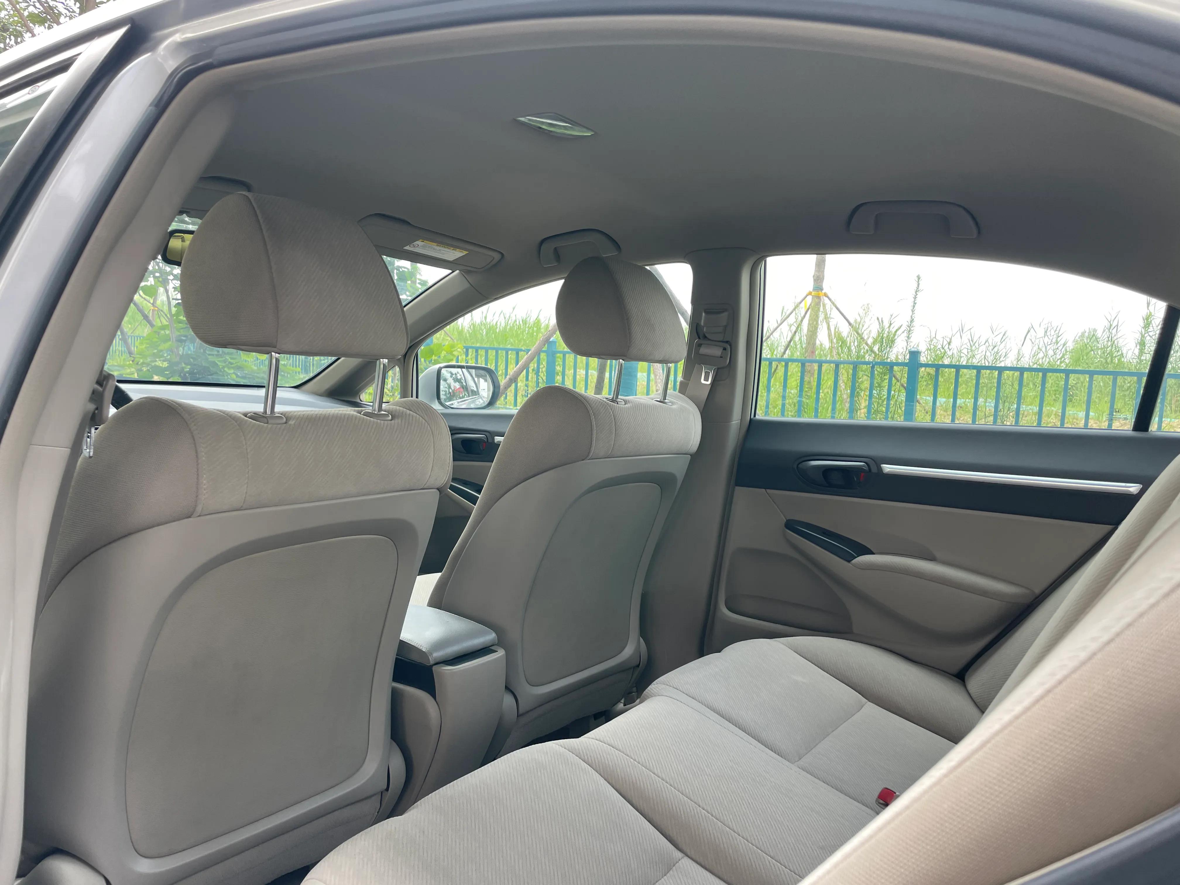 2010年的极品思域能值多少？