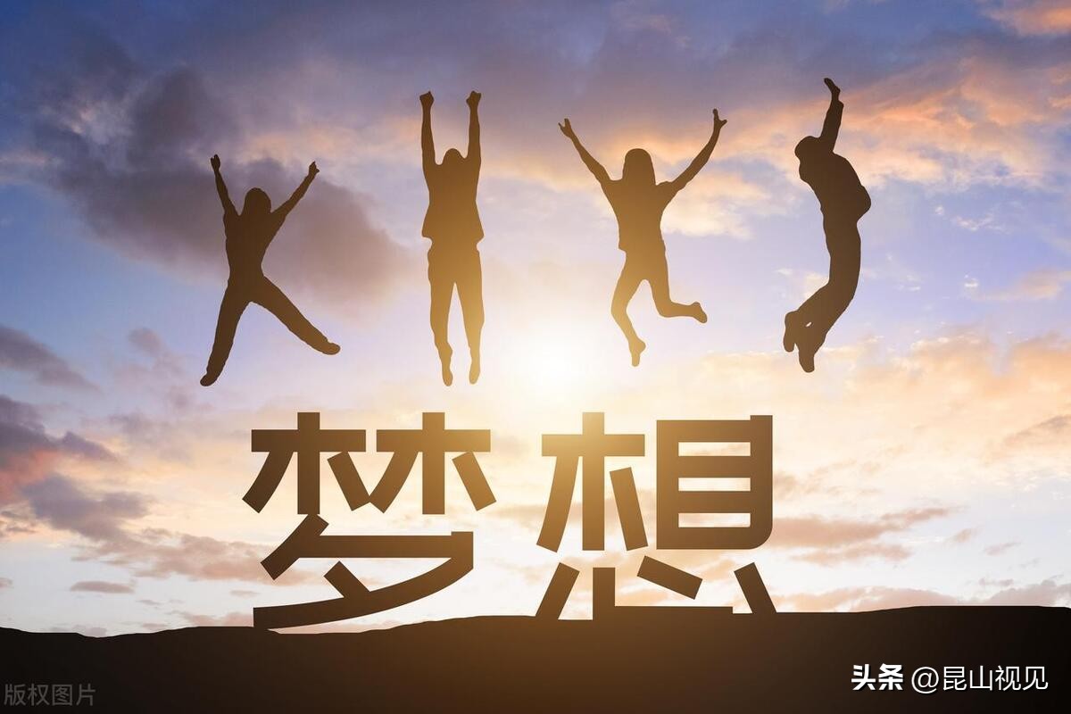 一生必读的经典书名人推荐,名人情感故事书单大全