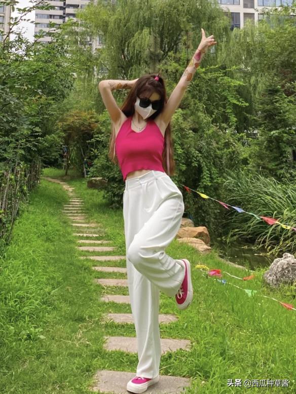 好看衣服的淘宝店铺夏装,淘宝男夏装推荐