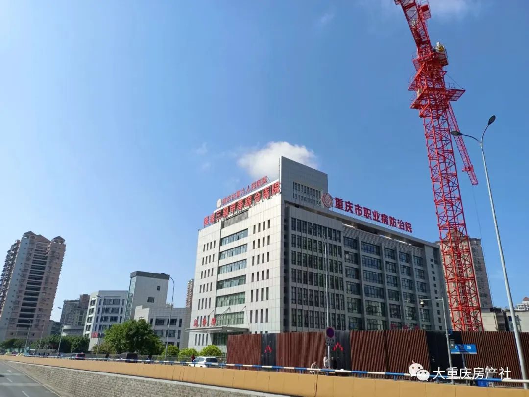 南坪这座厂搬迁了，网友：再也闻不到那个味道了！