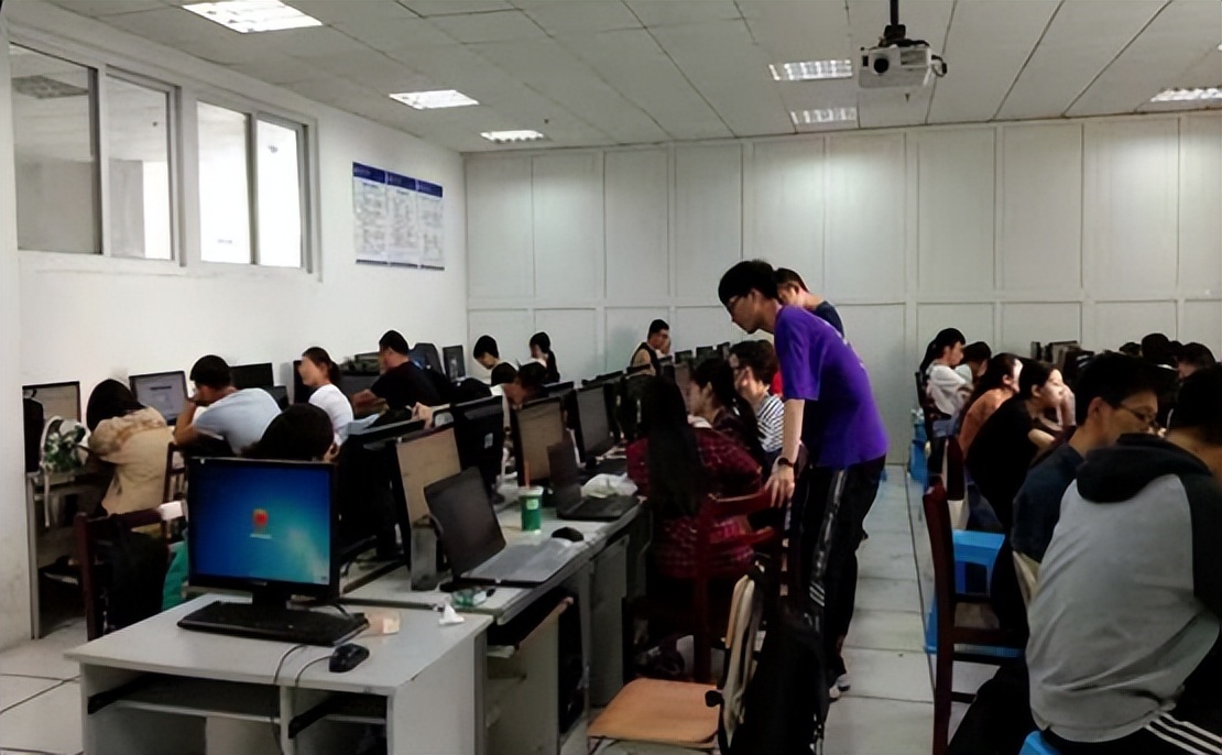 走出教学名师,学科带头人!湖北师大硬核学院:就业率高,值得报考