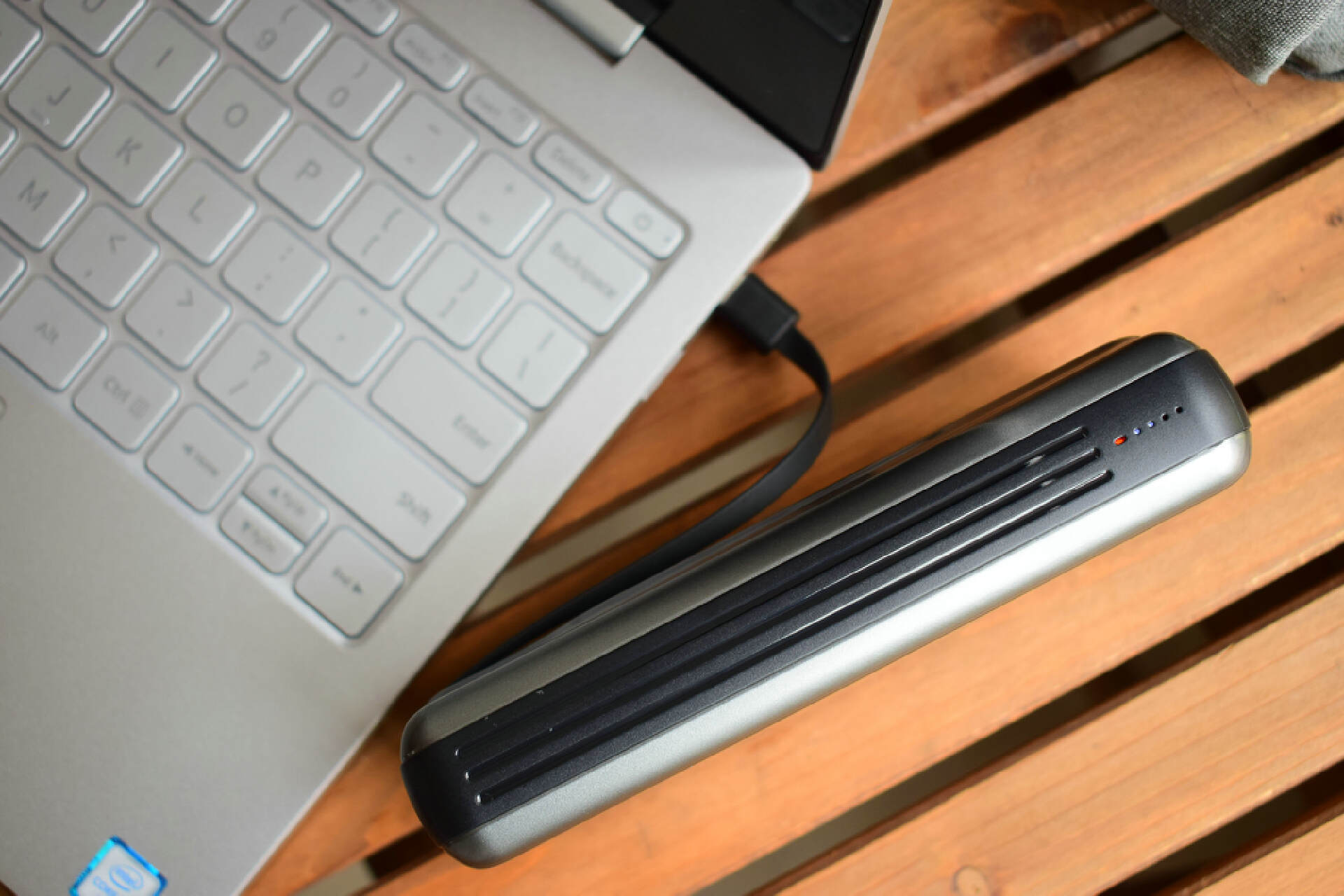 羽博lc6充电宝说明书,羽博i6充电宝怎么样