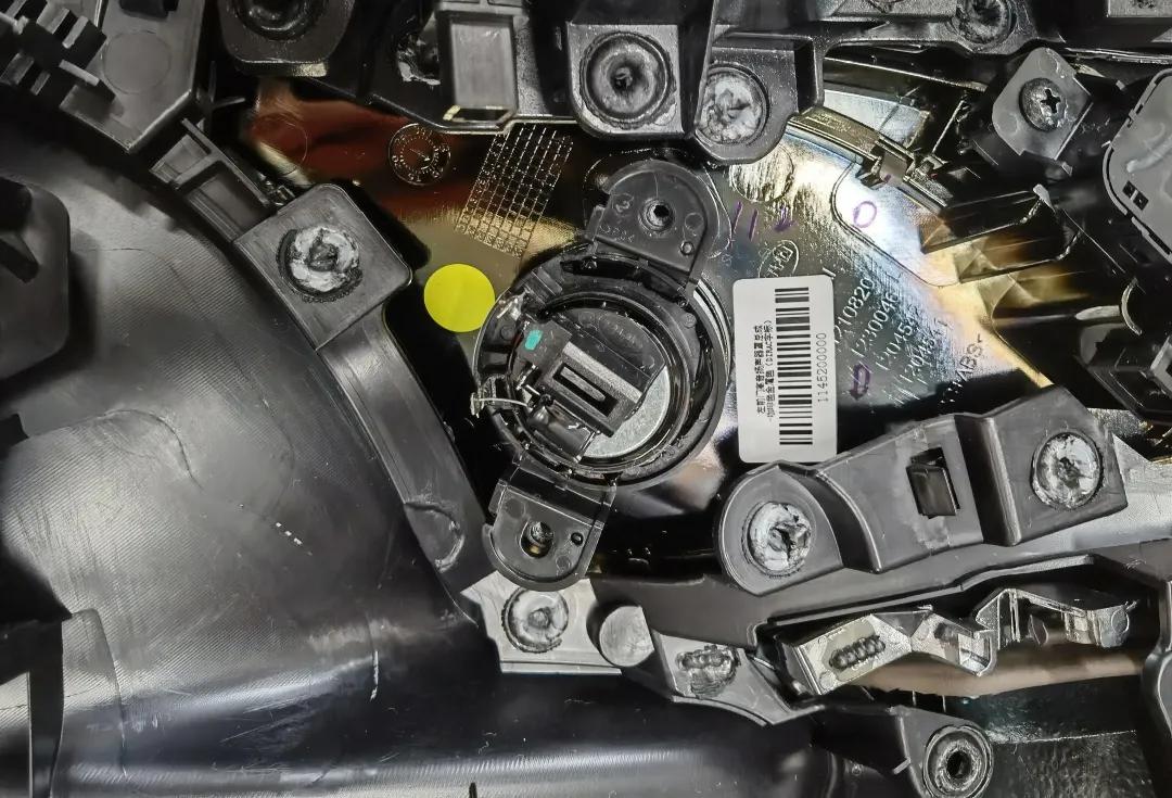 比亚迪汉23款丹拿音响区别,比亚迪汉升级丹拿音响9200