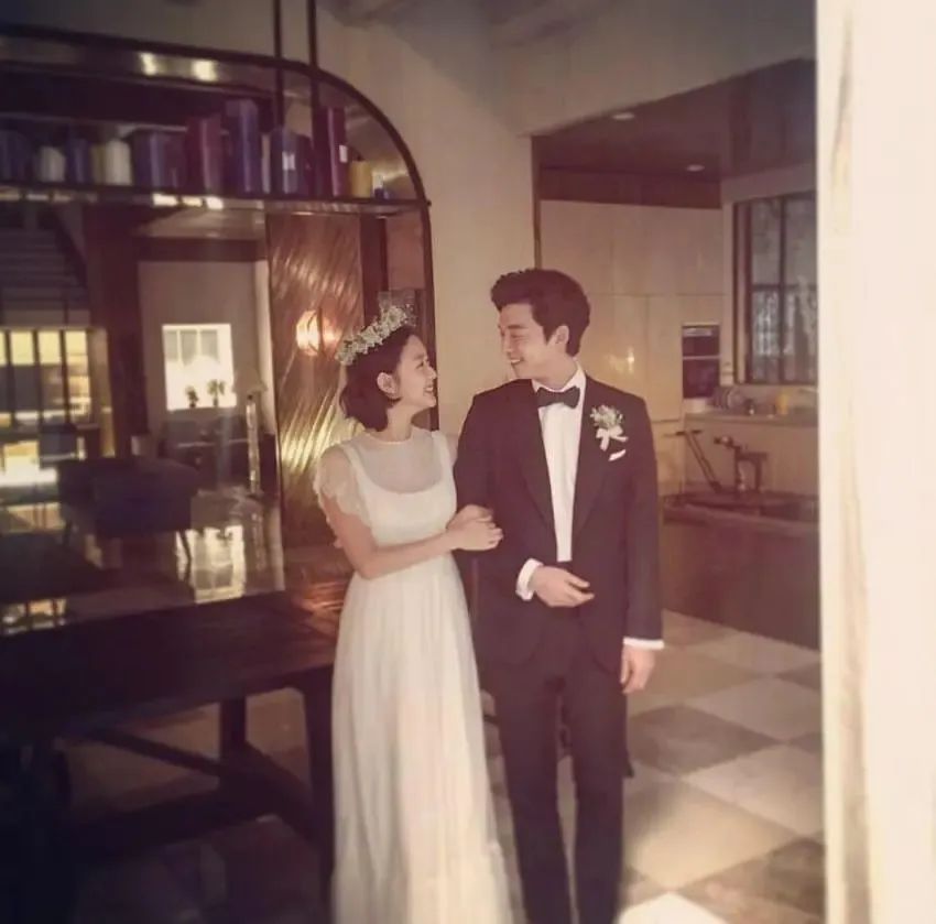 天一冷，就到了时泪cp们组团售后的季节？