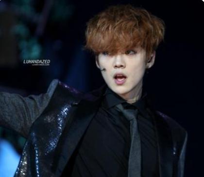 真男人就是敢作敢当,鹿晗发文霸气护女友