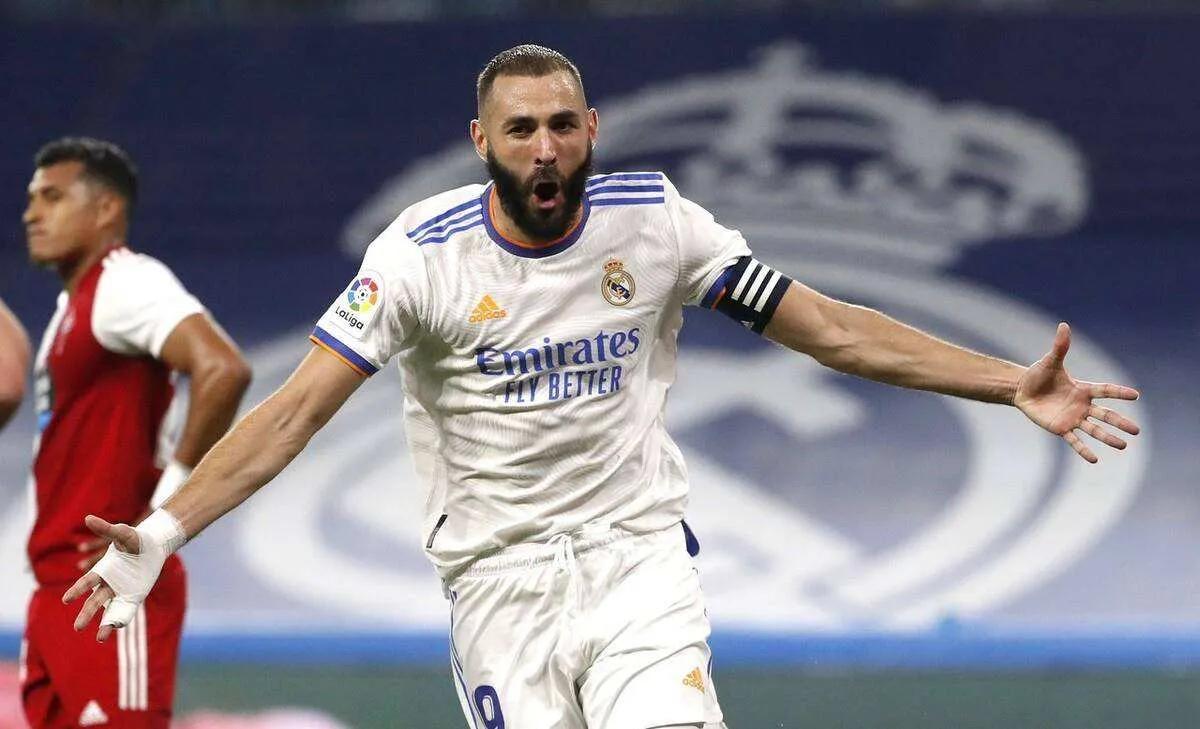 足球屠龙记,足球武侠