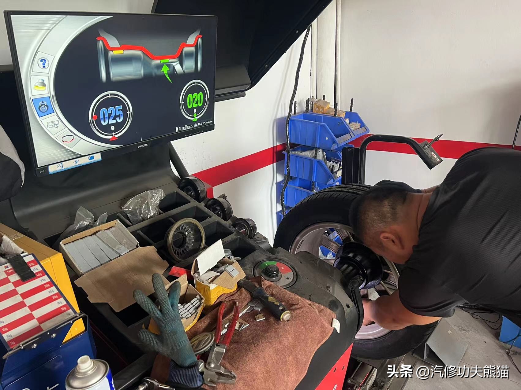 简单的给车做个保养,如何给车做保养视频