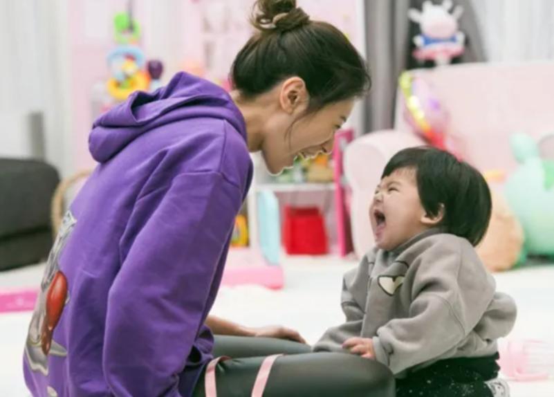 二胎早生还是晚比较好,papi酱毛不易产后