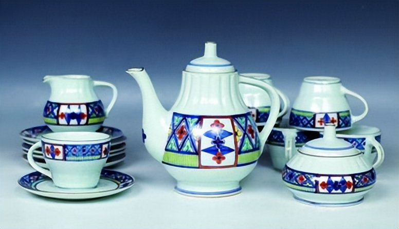 70年代景德镇制瓷真实影像,景德镇老厂瓷精品欣赏