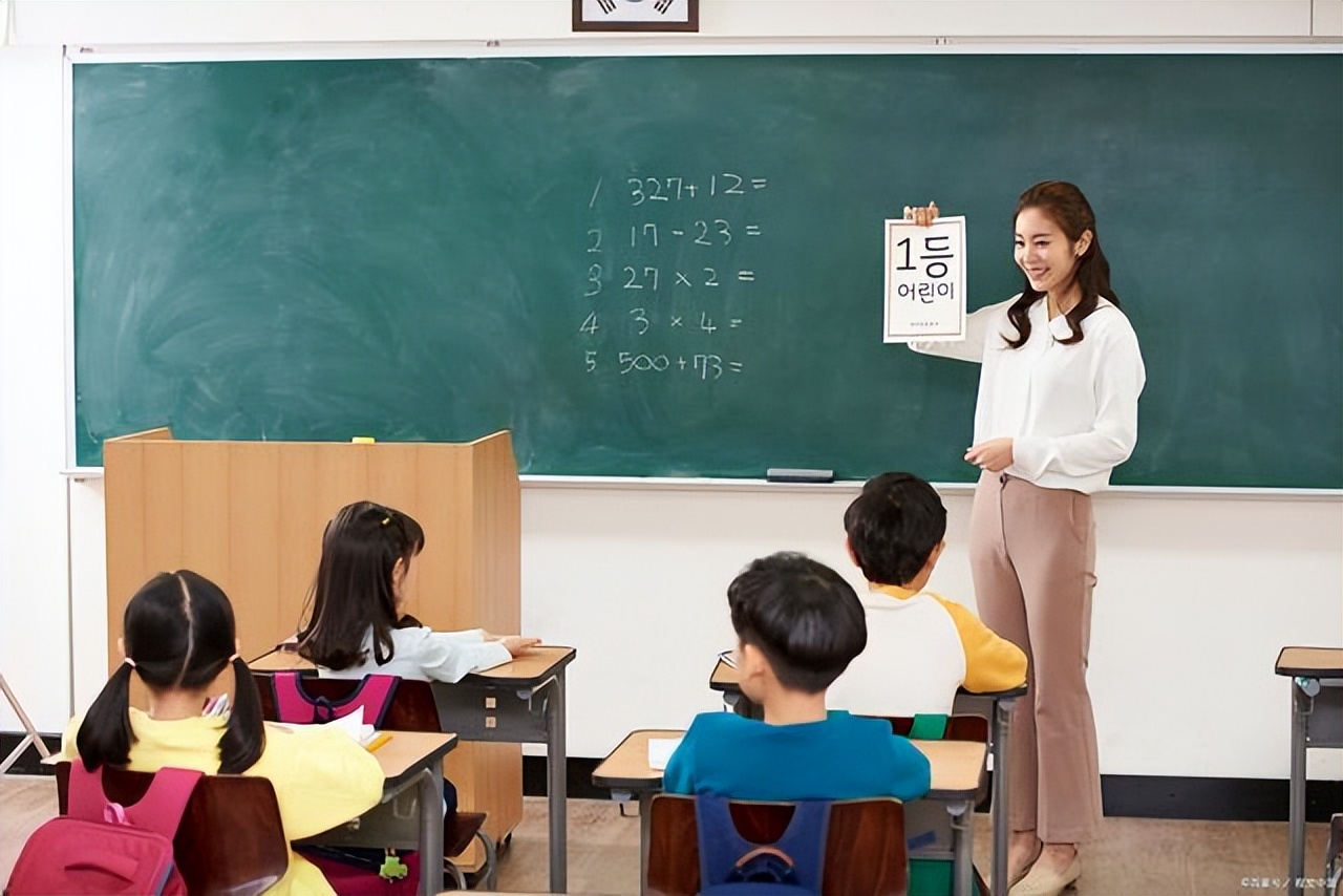 教师如何提高教学成绩发言稿,教师提高班级成绩绝招