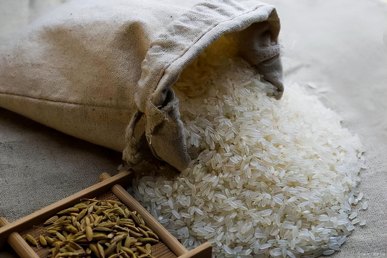 实用烦人的水垢除不掉绝招在这里,保温杯清理开水水垢最简单的方法