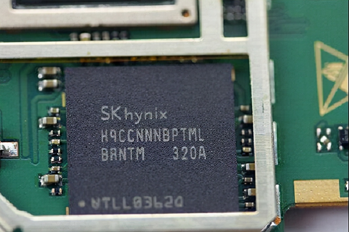 手机厂商营销话术花样百出，所谓“内存融合”技术噱头大于实用性