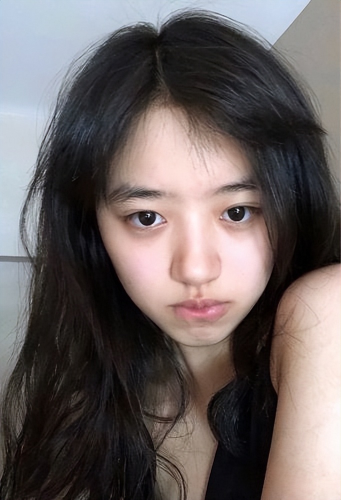 雅诗兰黛黑松露与cpb4d精华,cpb雅诗兰黛精华