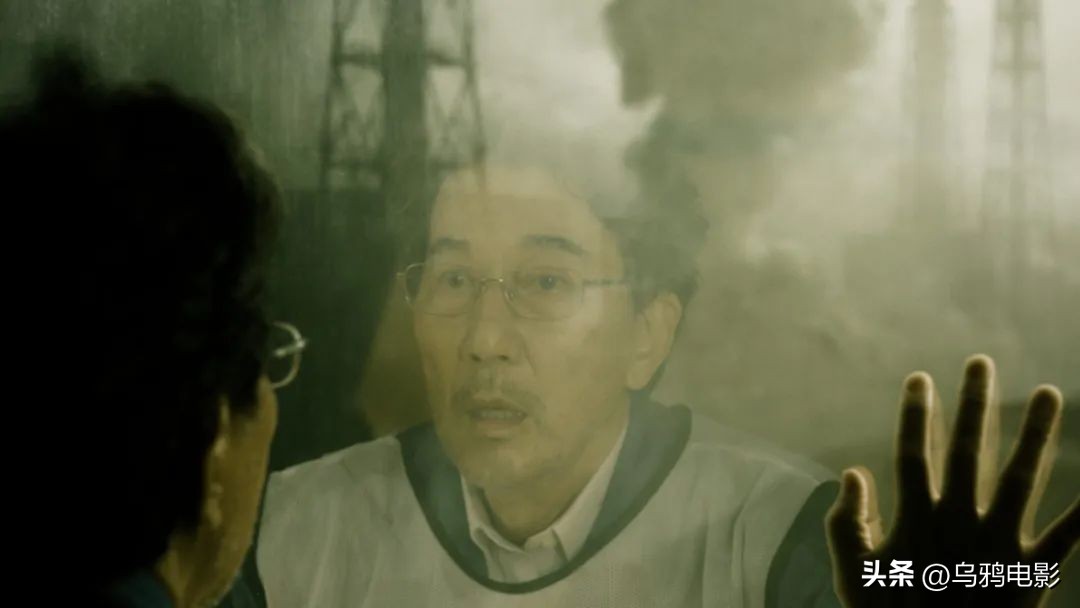 全网追着骂！网飞史上最大尺度，打一星冤了…