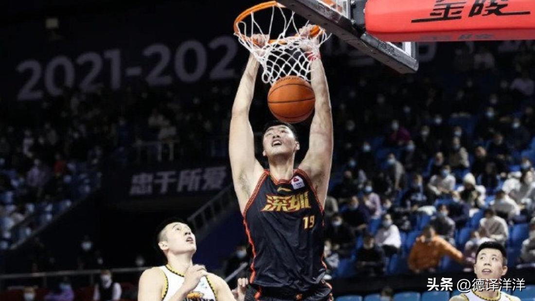 已经离队只差官宣？深圳年轻中锋误入歧途，没了女友还毁前程