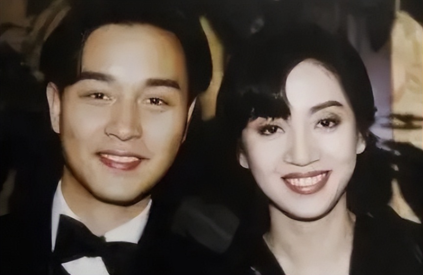 张国荣：被继母淋尿，原生家庭让他苦不堪言，46岁跳楼全身是伤