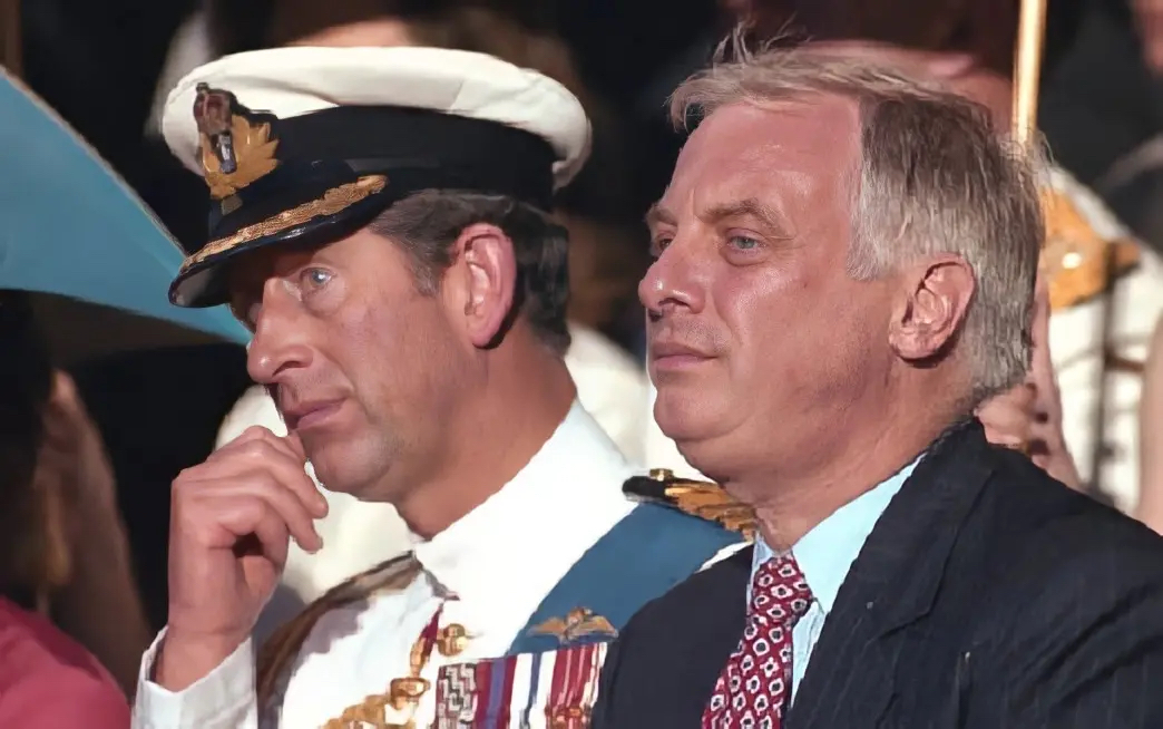 香港回归大英帝国最后的日落,香港回归狂风暴雨图