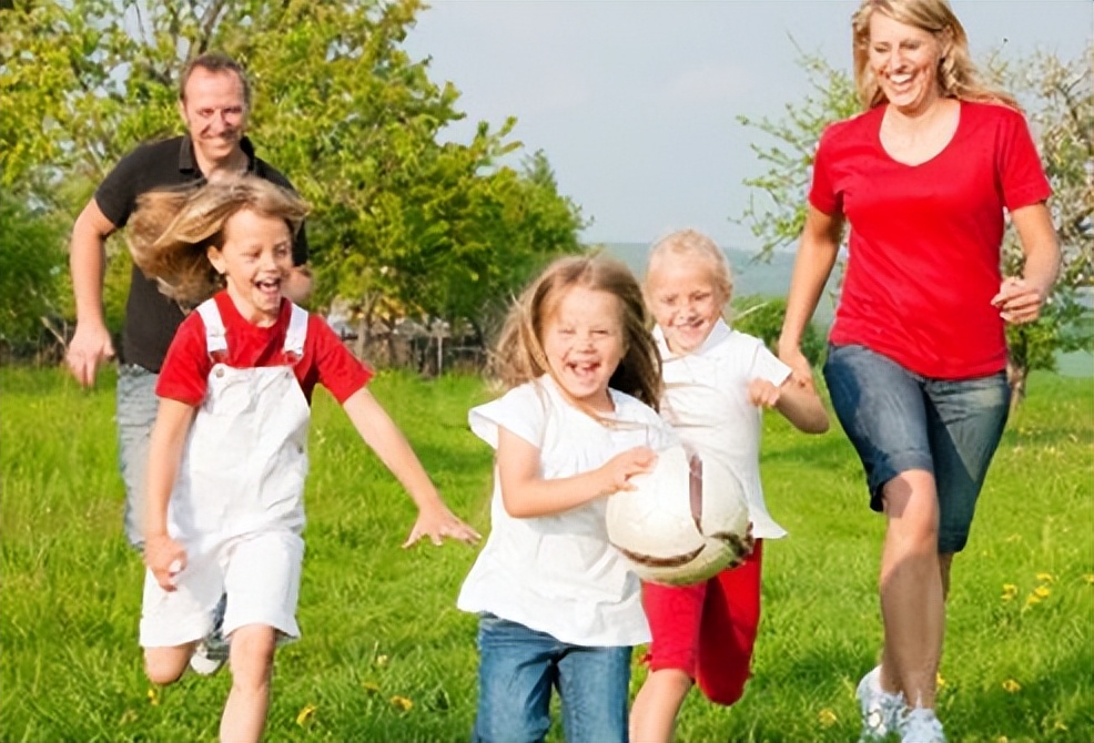 14岁小孩儿一天的健身计划,10岁儿童健身计划