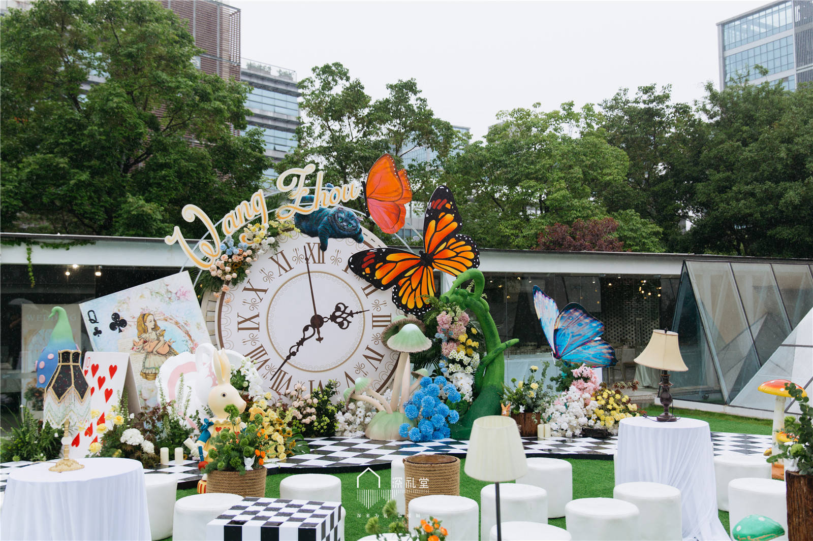 结婚前双方父母见面有什么讲究,双方父母见面谈结婚需要谈什么