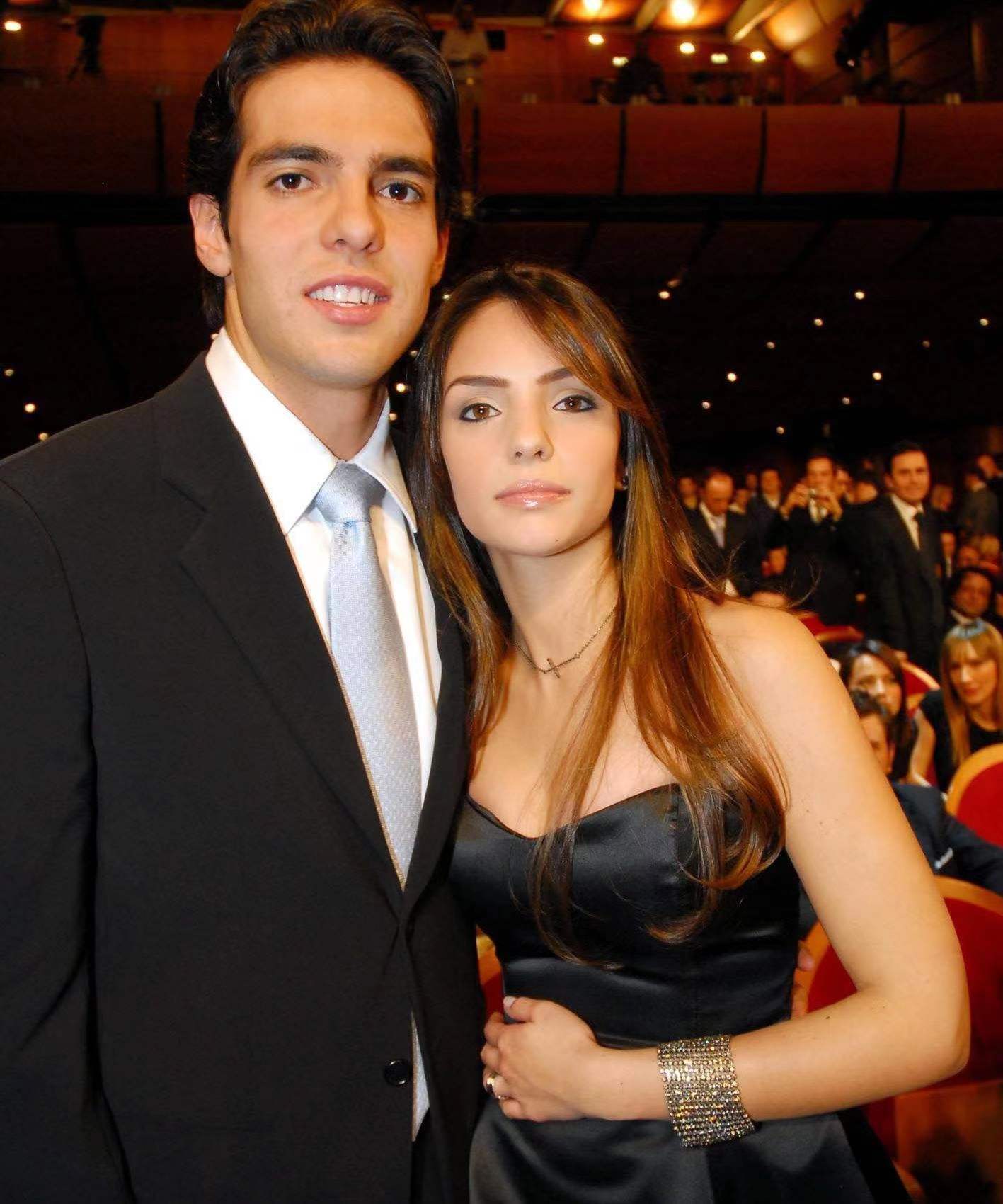 卡卡前妻卡洛琳离婚后谁先再婚,卡卡前妻卡洛琳再婚生孩子了吗