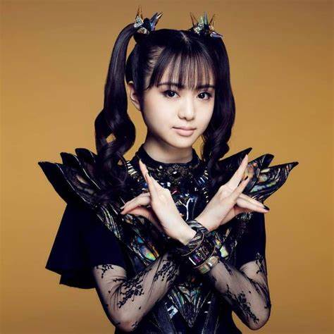 中国萝莉重金属乐队,日本萝莉重金属乐队