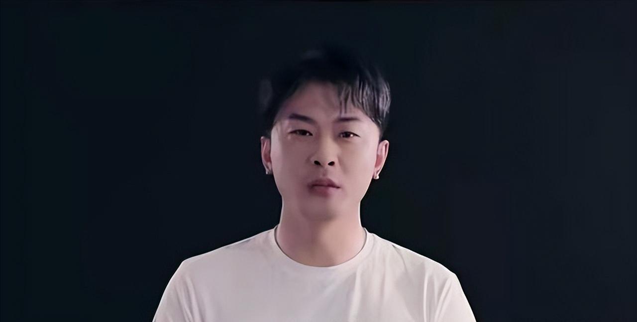 快手1200万粉丝网红,快手第一个一千万粉丝网红