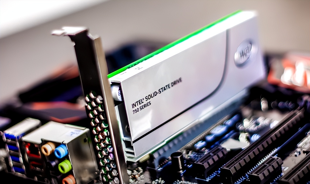 m.2ssd固态硬盘尺寸,M.2SSD是什么