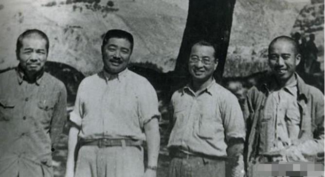 59年*震王**称彭德怀为民族英雄，毛主席得知后说：*震王**不落井下石