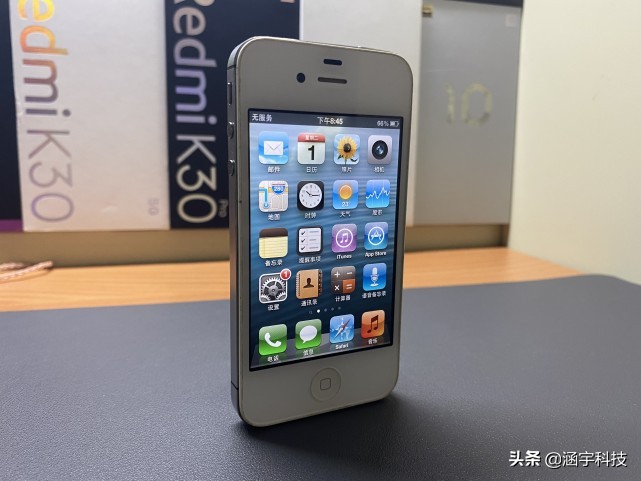 50元能买到的iphone手机,10年前的iphone4s依然流畅