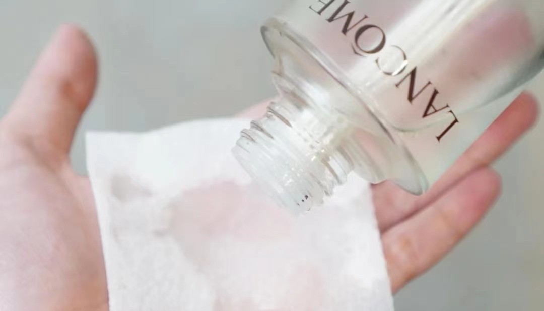 大牌哪一款精华水好用,如何选择最让人纠结的三款精华水