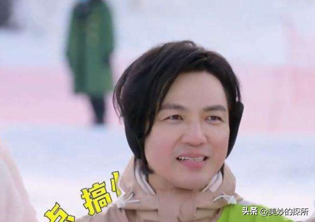 黄宗泽钟汉良同台,钟汉良和黄宗泽谁大