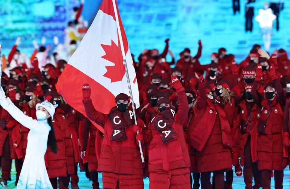 冬奥会开幕式各个国家的队服,匈牙利冬奥会开幕式队服