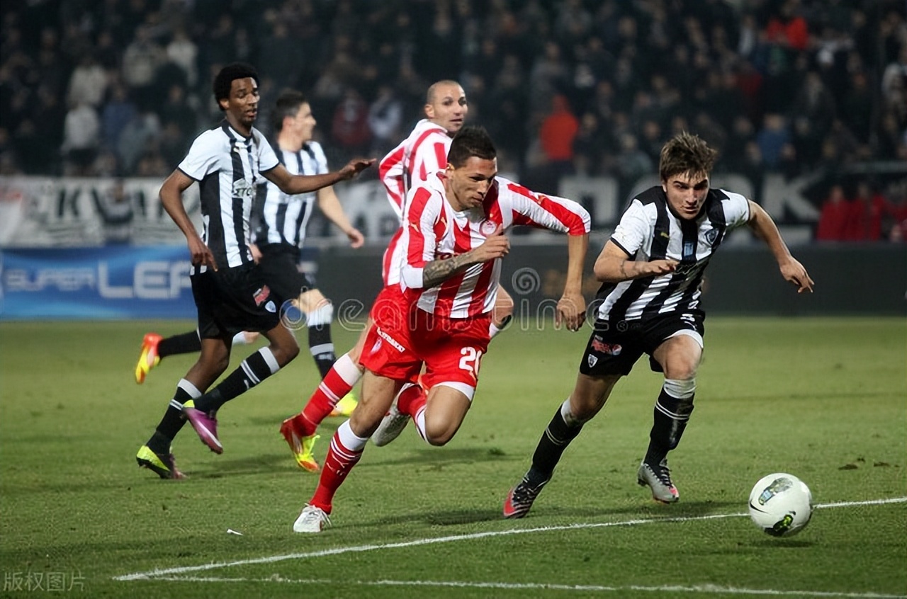 2003东亚四强赛韩国vs日本,2022东亚杯国足vs韩国直播