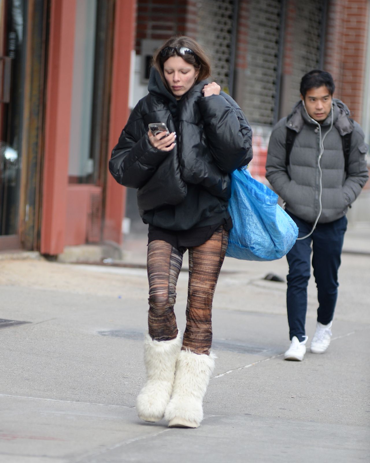 今日欧美明星时尚街拍图集,2023年欧美明星时尚街拍