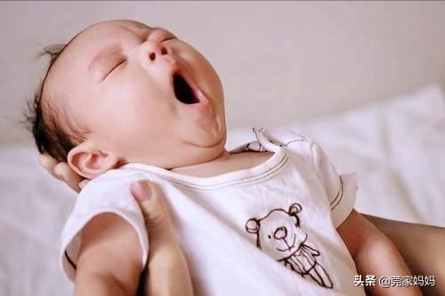 宝宝爱发脾气父母该如何应对,宝宝经常哭闹育儿建议