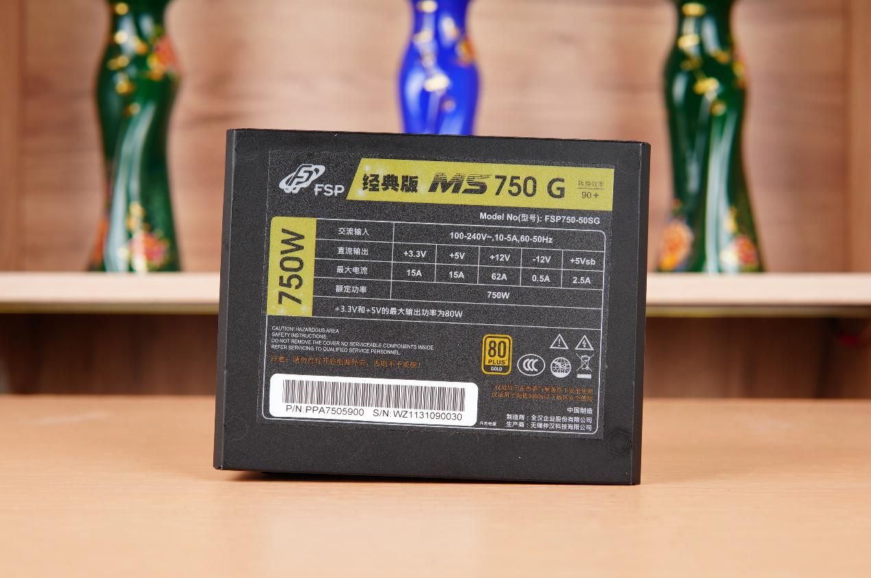 乔思伯v11主机配置推荐,乔思伯v11和v8机箱