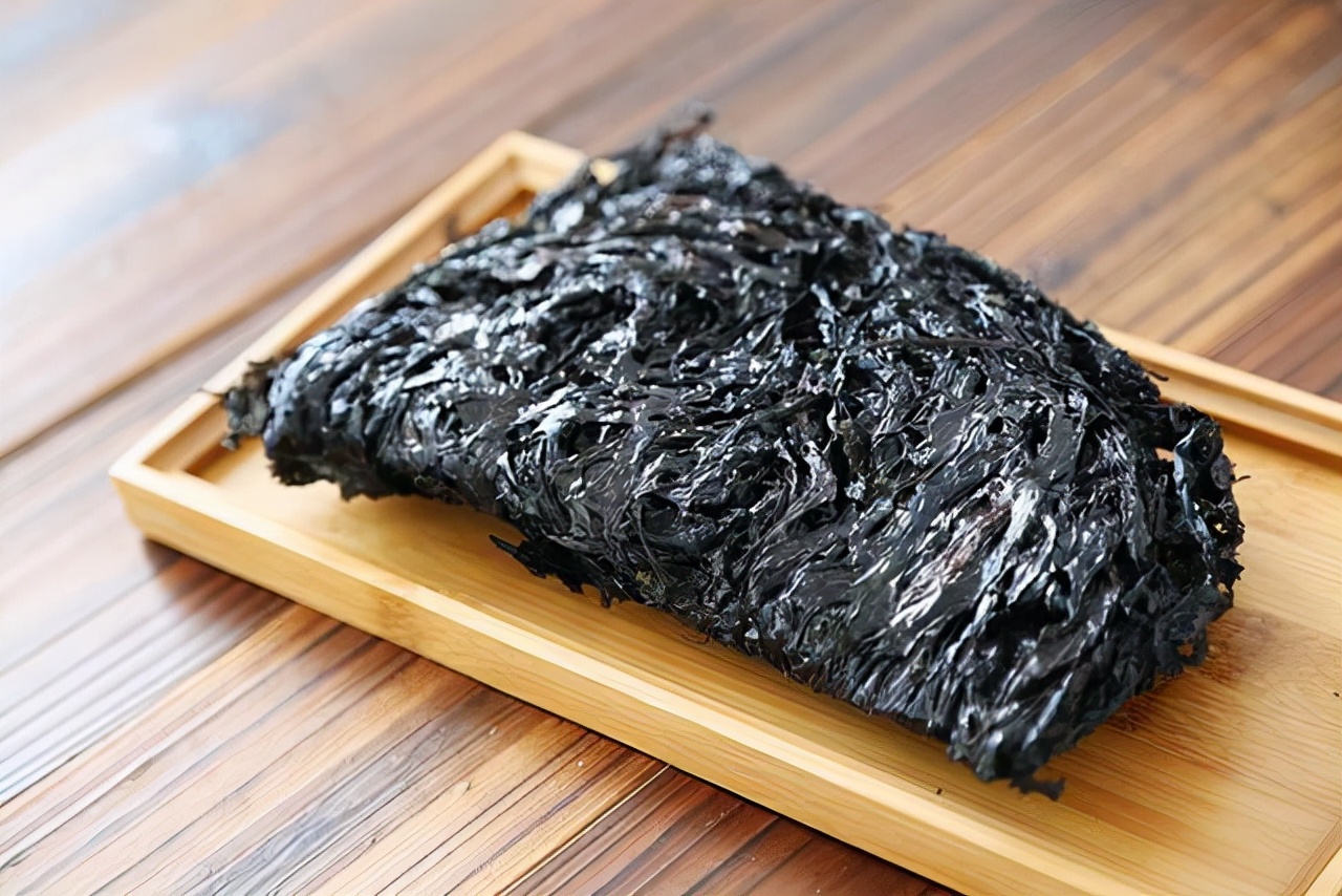 紫菜下锅前,要不要“洗一下”再煮?很多人不懂,得看情况