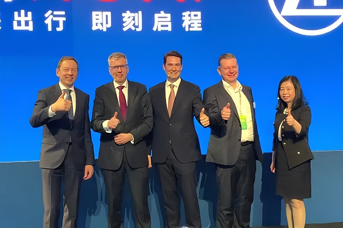 采埃孚2023上海车展,采埃孚商用车年会