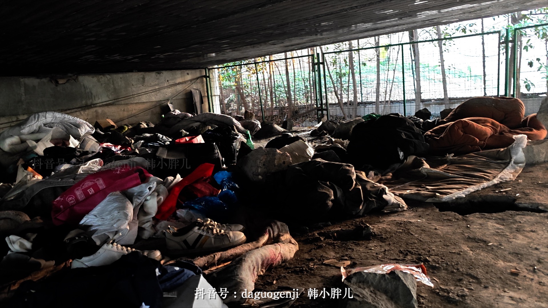 在上海做临时工一天多少钱,去上海打什么临时工好