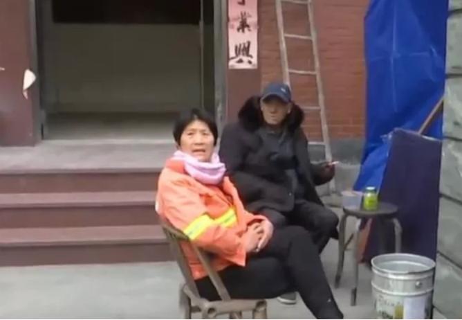 男子20年前购买6套别墅,男子20年前买的6套别墅