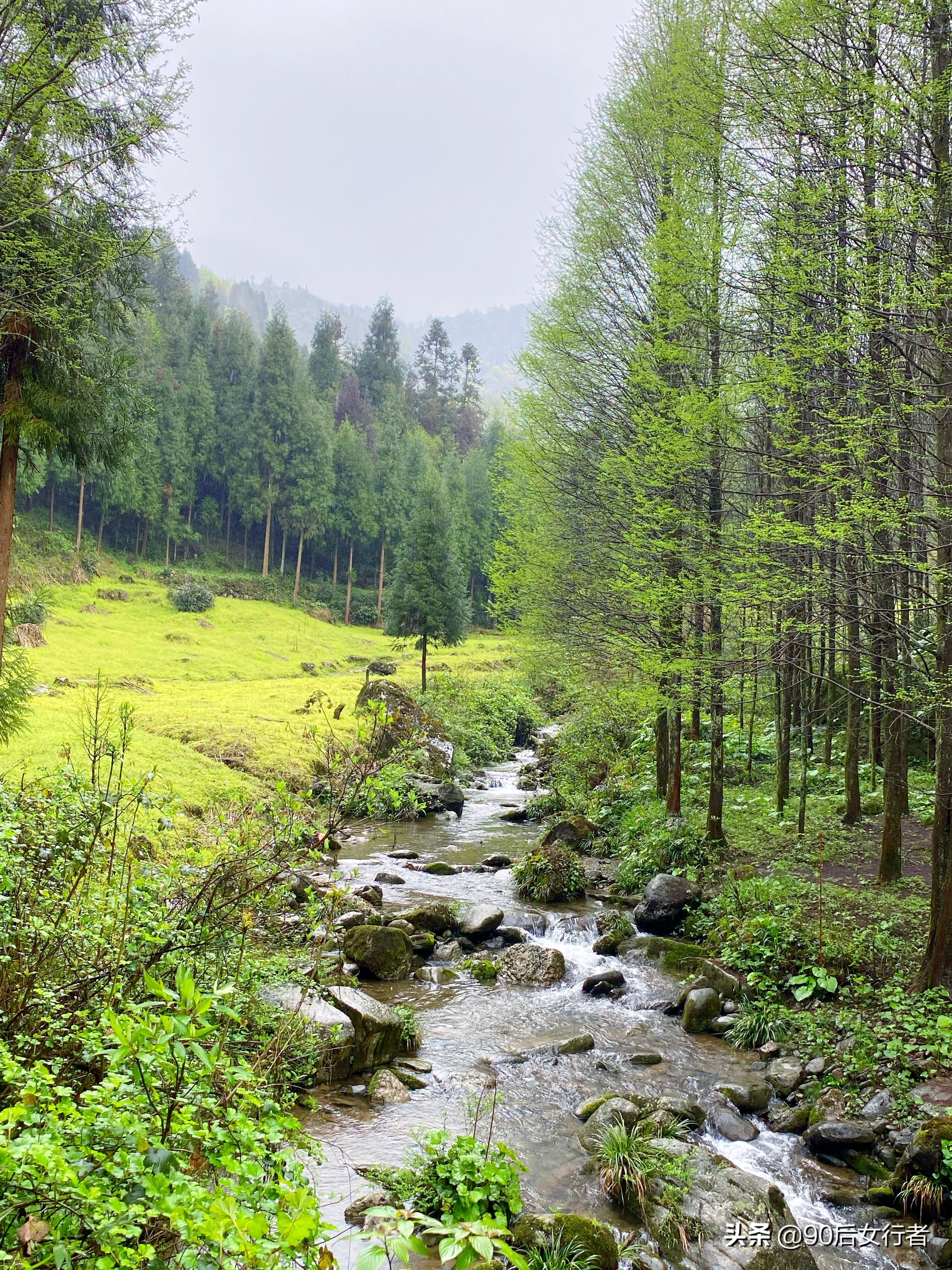 雨天徒步十里长山凹,走进大自然翻山越岭户外徒步