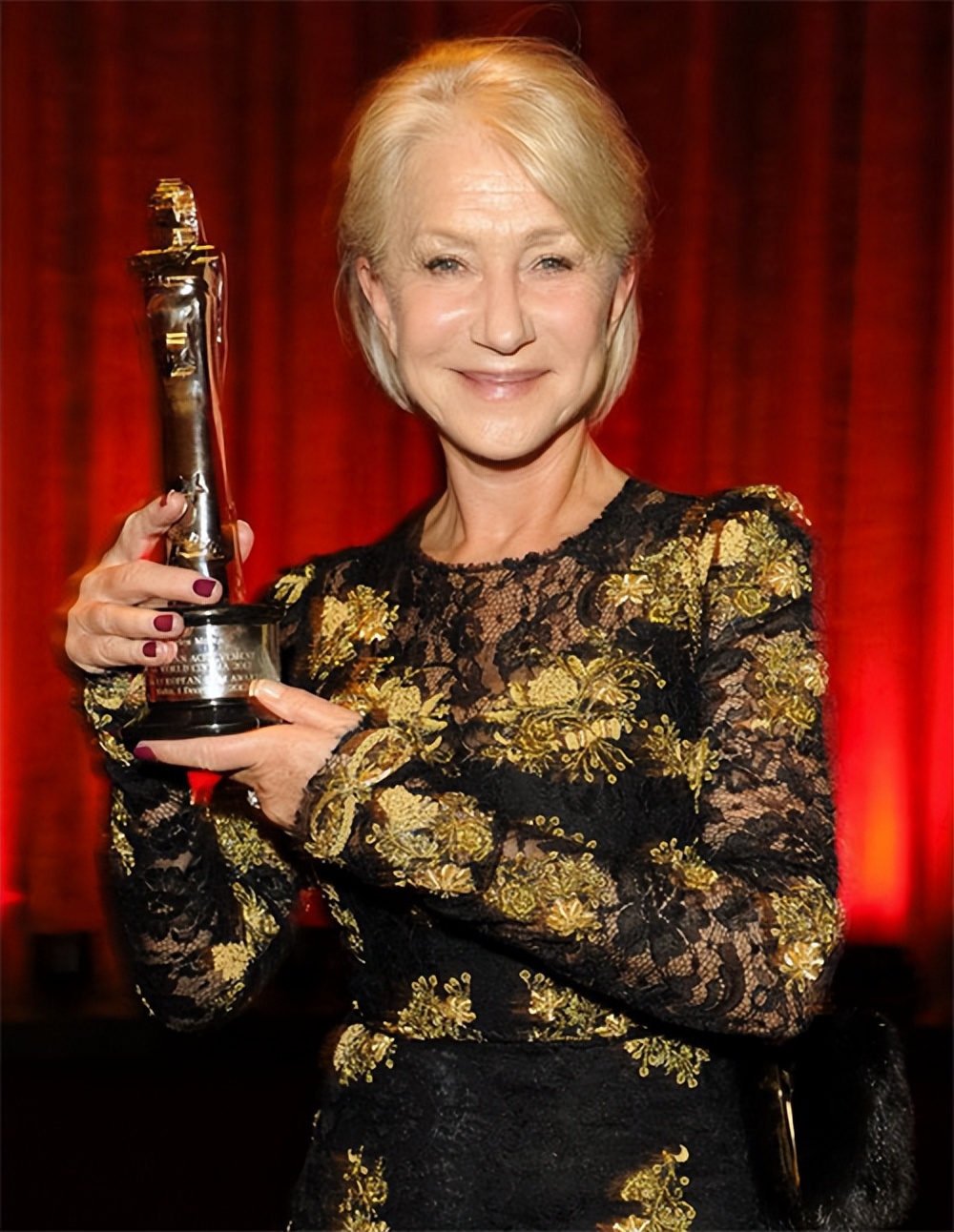 色彩选鲜艳还是标准,色彩的基础知识你知道吗